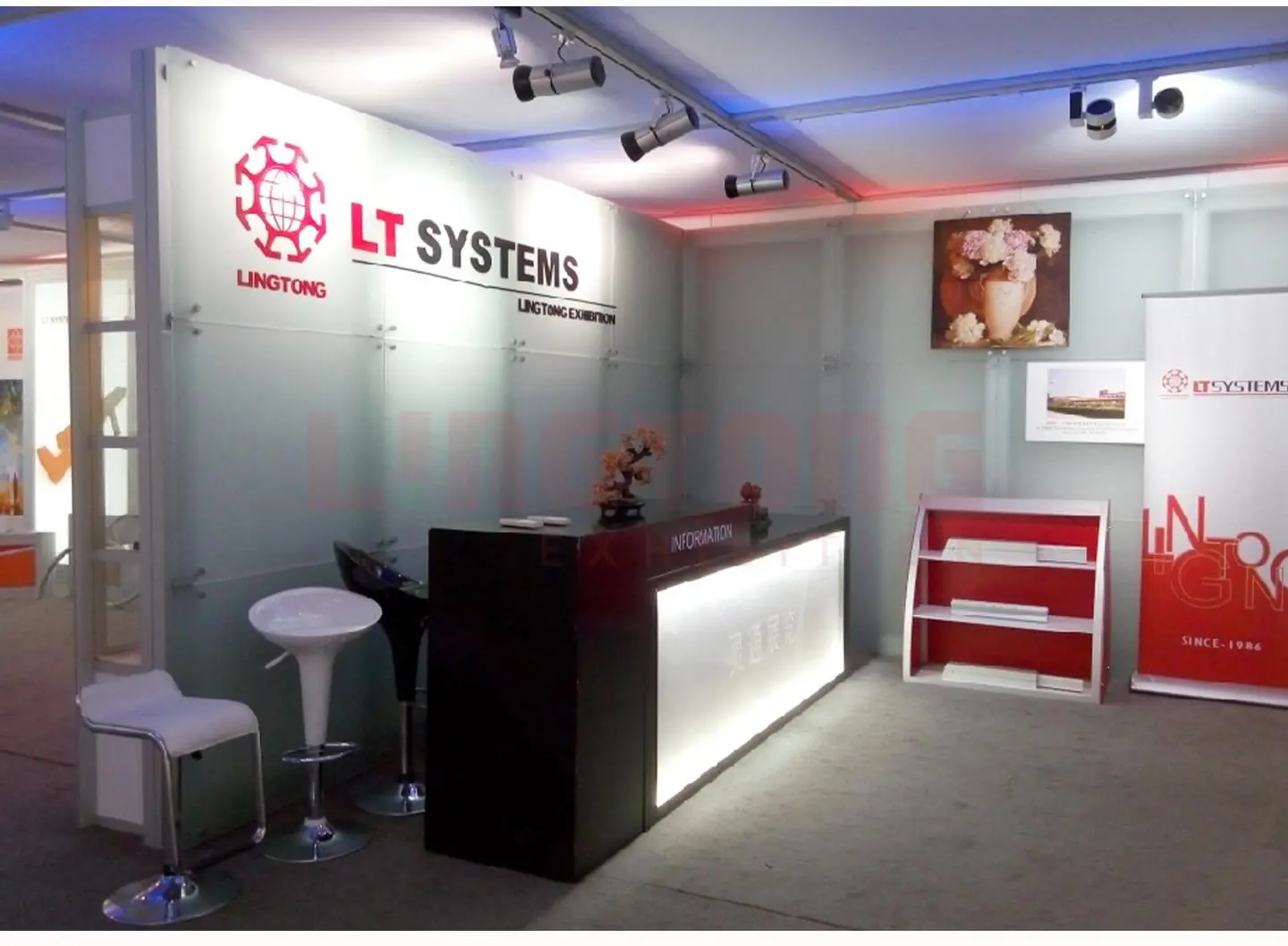 LT-E160404 Glass/Panel Retainer For Exhibition Backdrop Wall