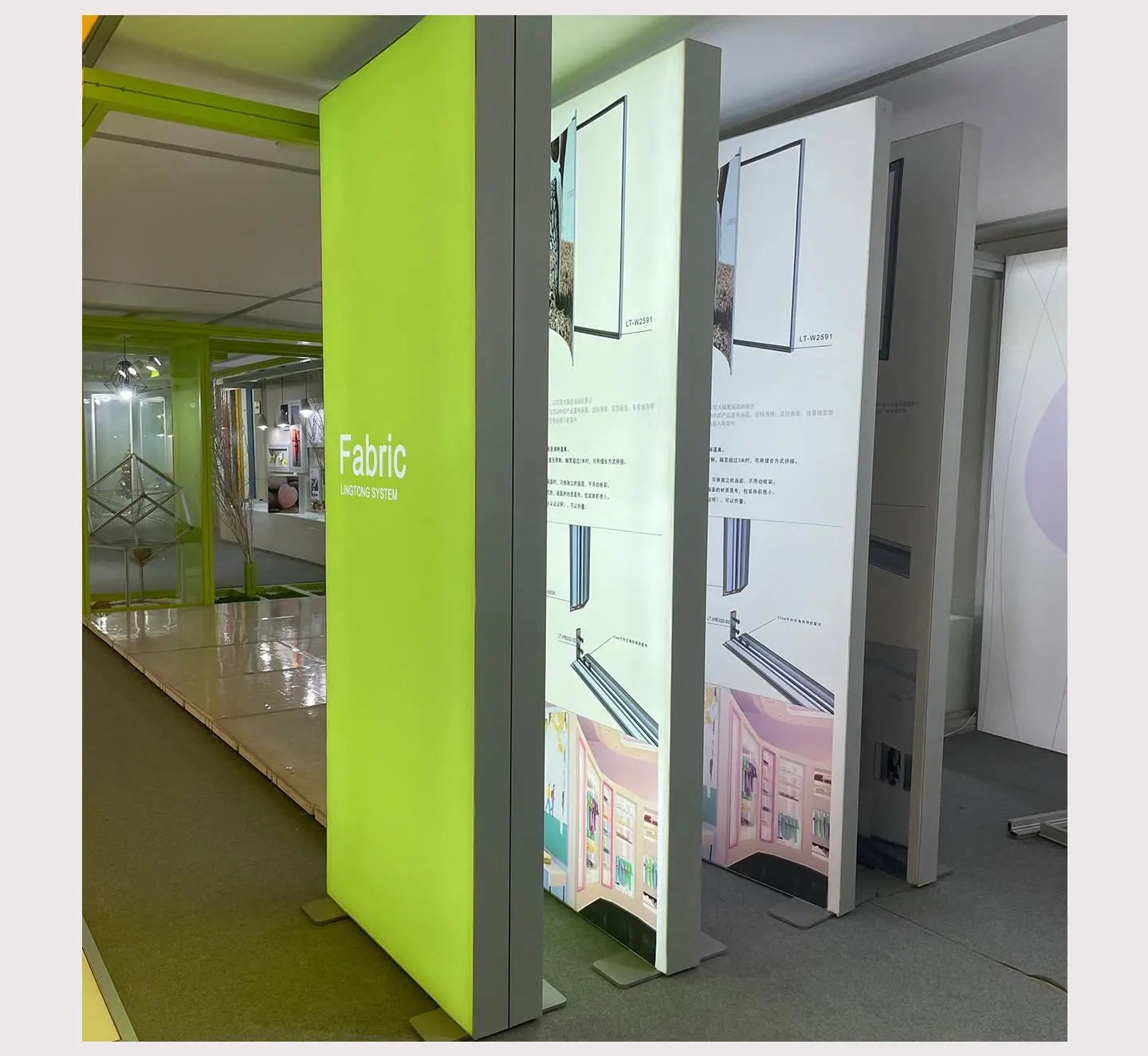 LT-W2597 Fabric Extrusion/140mm for Double Sides Lightbox
